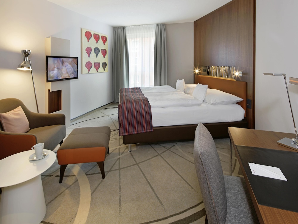 Habitación clásica, 1 cama de matrimonio grande del hotel Mövenpick Münster Am Aasee