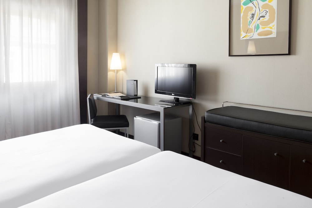 Habitación estándar, 1 cama de matrimonio del hotel Ac Zamora By Marriott. Foto 2