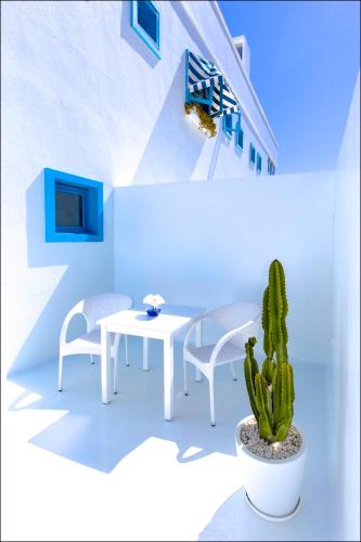 Habitación Doble con terraza y vistas laterales al mar del hotel Avanti Boutique Fuerteventura. Foto 3