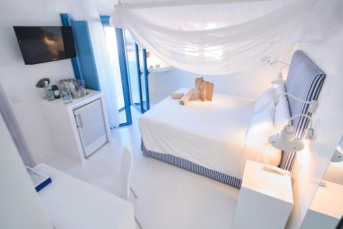 Habitación Doble con vistas laterales al mar del hotel Avanti Boutique Fuerteventura. Foto 5