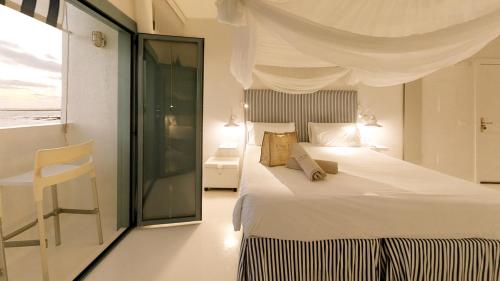 Habitación Doble con balcón y vistas al mar del hotel Avanti Boutique Fuerteventura. Foto 10