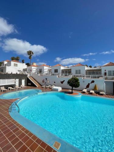 Apartamento con vistas a la piscina del hotel Las Casitas de Corralejo