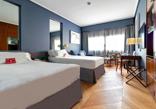 Habitación Doble Superior del hotel Palafox. Foto 9