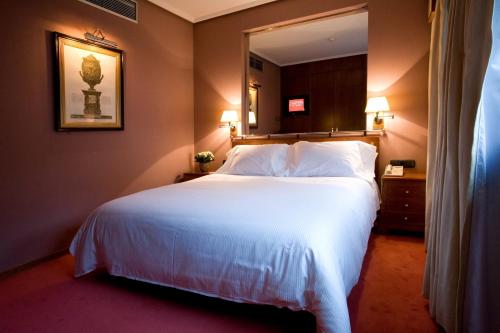 Suite Junior del hotel Palafox. Foto 2