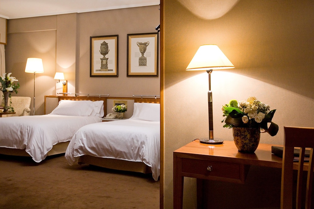 Habitación con 2 camas individuales del hotel Palafox