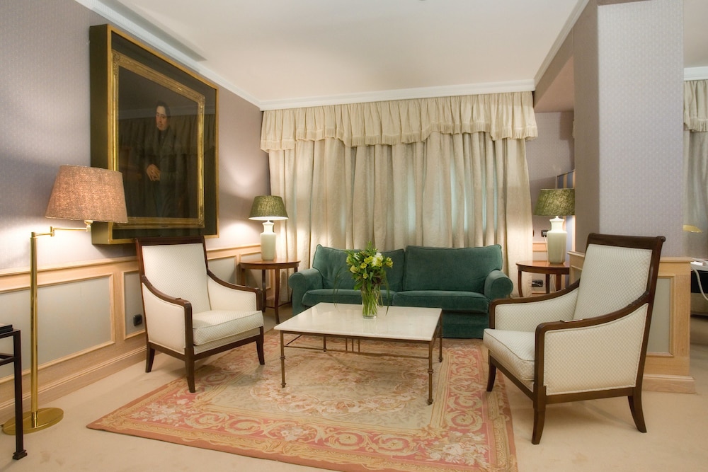 Suite Junior del hotel Palafox. Foto 2