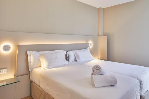 Habitación Doble Confort con cama supletoria - 1 o 2 camas del hotel Silken Reino De Aragón. Foto 4