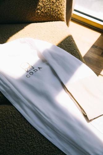 Habitación Estándar - 1 cama grande del hotel CODA Williamsburg. Foto 2