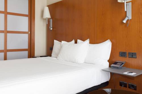 Habitación doble Superior 2 camas del hotel B&B Zaragoza Los Enlaces Estación