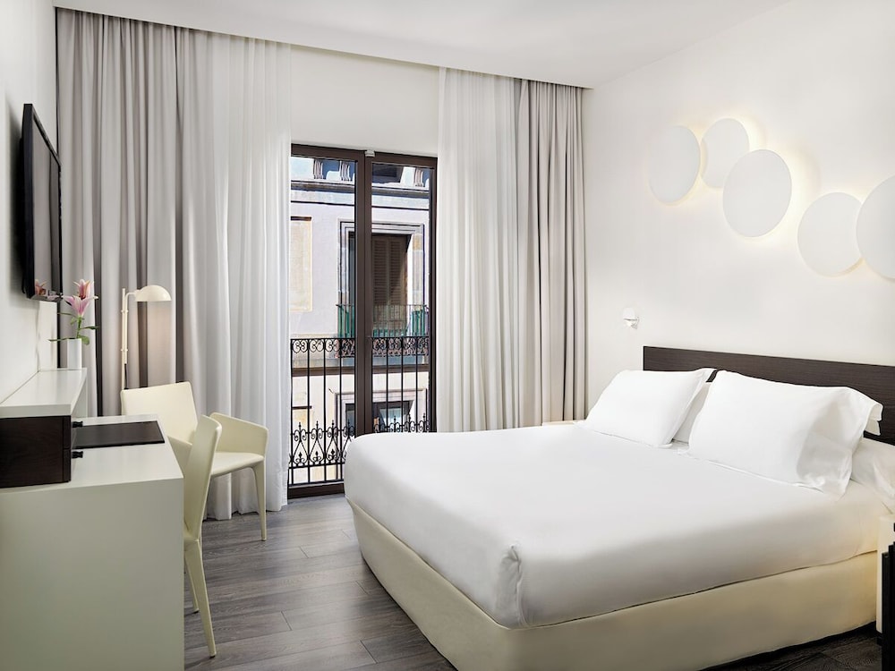 Habitación Classic Barcelona del hotel H10 Port Vell