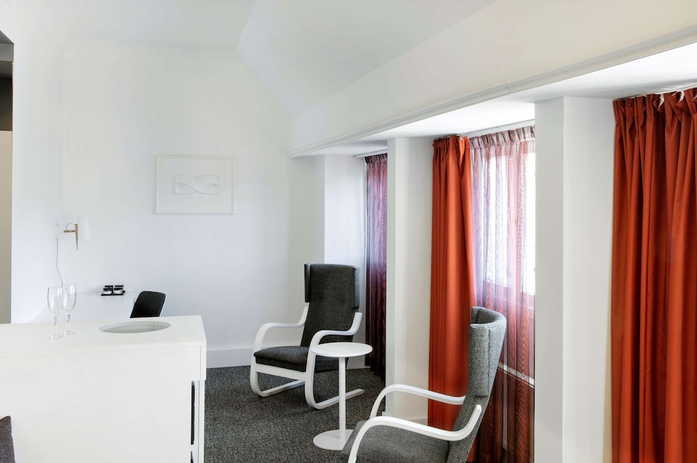 Suite Junior del hotel Radisson Blu Plaza , Helsinki. Foto 3