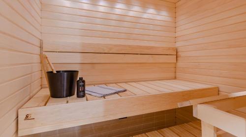 Habitación Grand con sauna - 1 cama extragrande del hotel Marski By Scandic. Foto 3