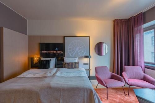 Habitación Superior con sauna - cama extragrande del hotel Marski By Scandic. Foto 2