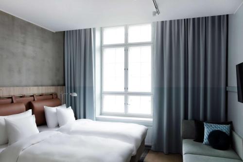Habitación Estandar del hotel Radisson Blu Seaside , Helsinki. Foto 1