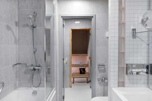Suite de 1 dormitorio del hotel Radisson Blu Seaside , Helsinki. Foto 4