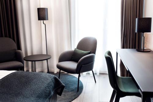 Habitación Superior con cama extragrande del hotel Scandic Simonkenttä. Foto 2
