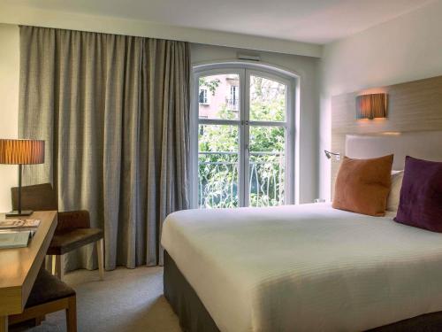 Habitación Doble Clásica del hotel Grand Roi René Aix-en-provence Centre – Mgallery. Foto 1