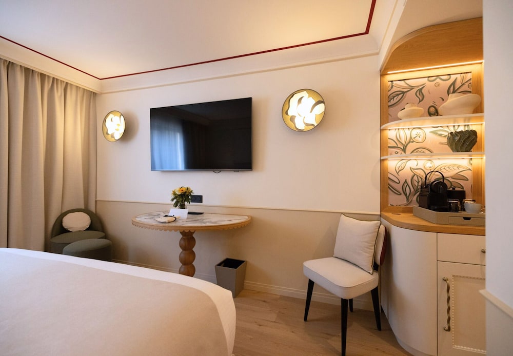 Habitación Deluxe doble del hotel Grand Roi René Aix-en-provence Centre – Mgallery. Foto 2