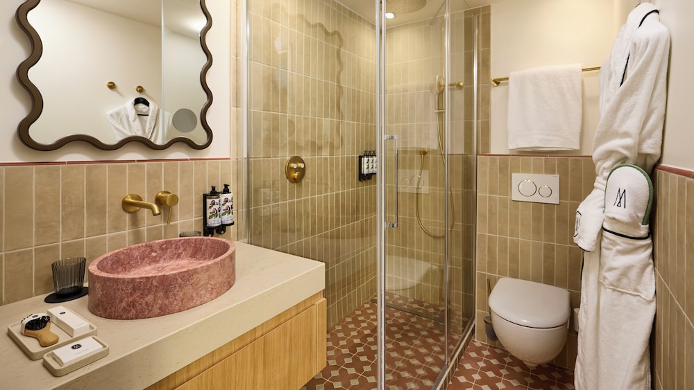 Suite del hotel Grand Roi René Aix-en-provence Centre – Mgallery. Foto 9