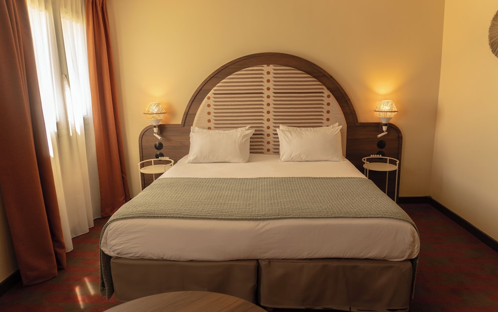 Habitación Privilegio, 1 Cama Doble del hotel Mercure Arles Centre Arenes. Foto 4