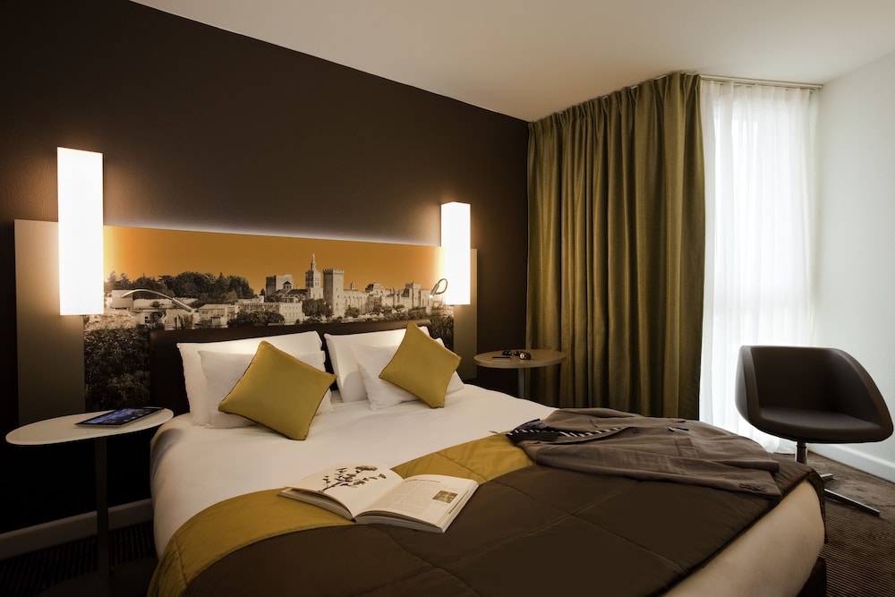 Habitación Clásica - 1 cama doble 160 x 200 cm del hotel Mercure Avignon Centre Palais Des Papes. Foto 1