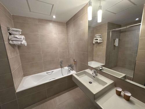 Habitación Doble Clásica - 2 camas del hotel Mercure Bordeaux Château Chartrons