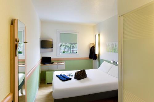 Habitación Doble Classic (1 cama doble) del hotel Ibis Budget Madrid Getafe. Foto 4