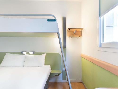 Habitación Doble Estándar del hotel Ibis Budget Madrid Centro Las Ventas. Foto 2