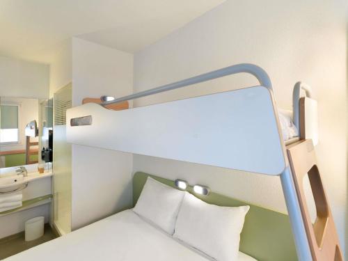 Habitación Doble Estándar del hotel Ibis Budget Madrid Centro Las Ventas. Foto 3