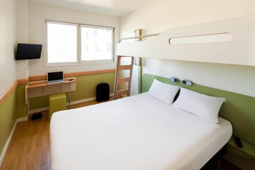 Habitación Doble Clásica del hotel Ibis Budget Madrid Centro Las Ventas. Foto 3