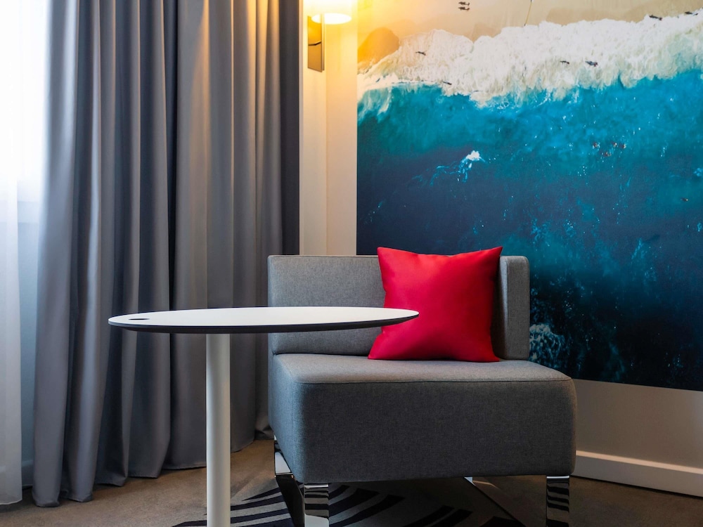 Habitación clásica doble del hotel Novotel Bordeaux Centre Ville. Foto 3