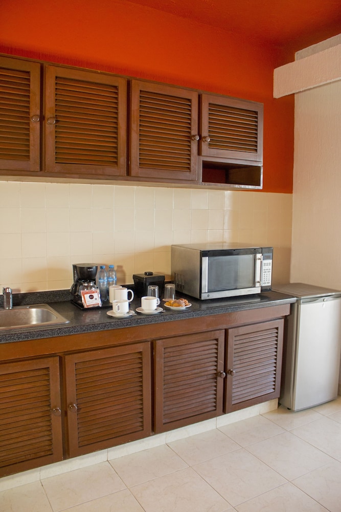 Suite junior, vistas al mar del hotel All Ritmo Cancun Resort and Water Park. Foto 8