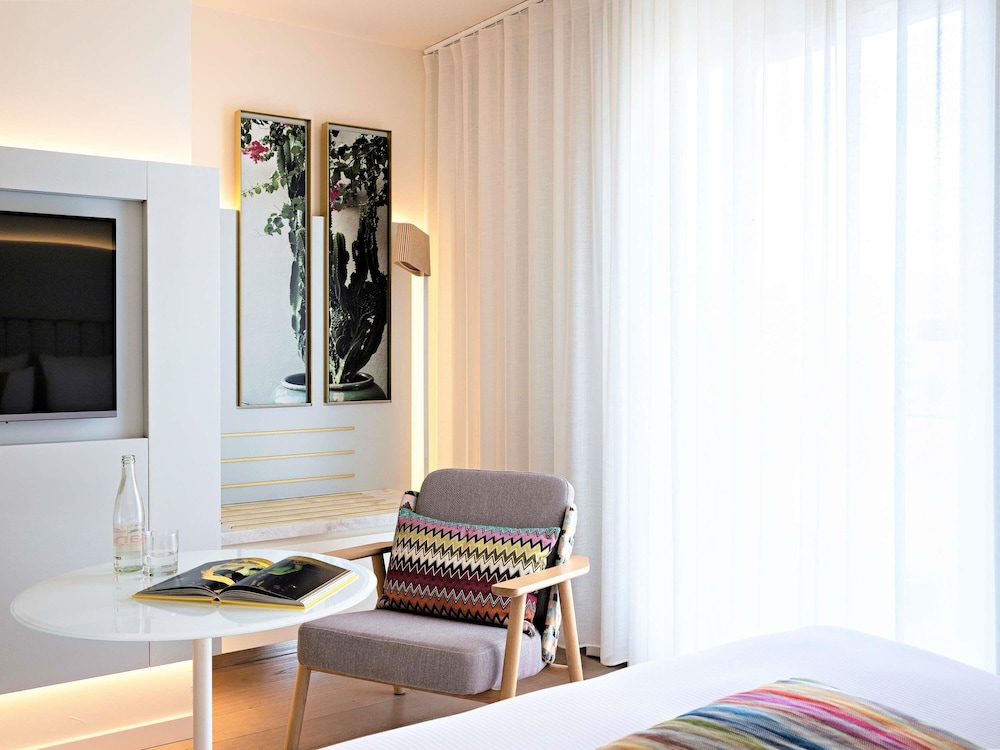 Habitación Clásica, 1 cama queen size o 2 camas individuales del hotel Croisette Beach Cannes - Mgallery. Foto 10