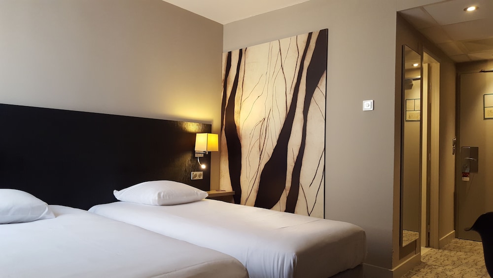 Habitación Clásica con 1 cama doble del hotel Mercure Colmar Centre Unterlinden. Foto 5