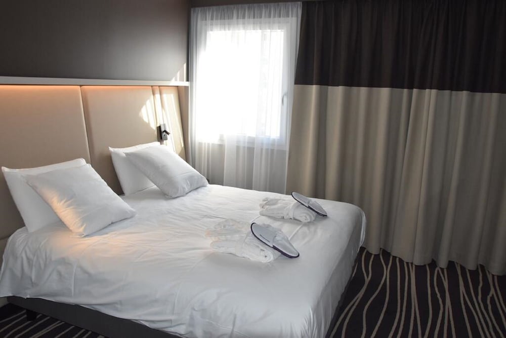 Habitación Privilege con 1 cama doble del hotel Mercure Colmar Centre Unterlinden. Foto 1