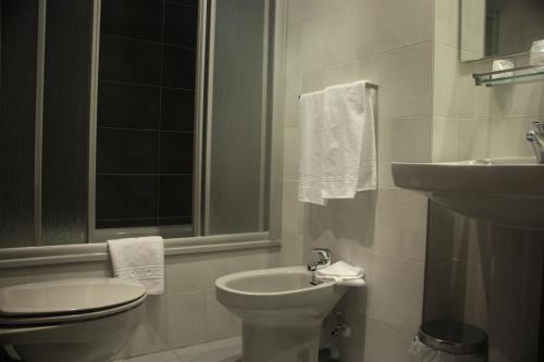 Habitación Triple del hotel Delicias. Foto 1