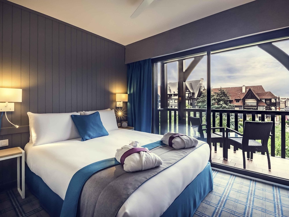 Habitación Privilege, balcón, vistas al parque - 1 cama doble del hotel Mercure Deauville Centre