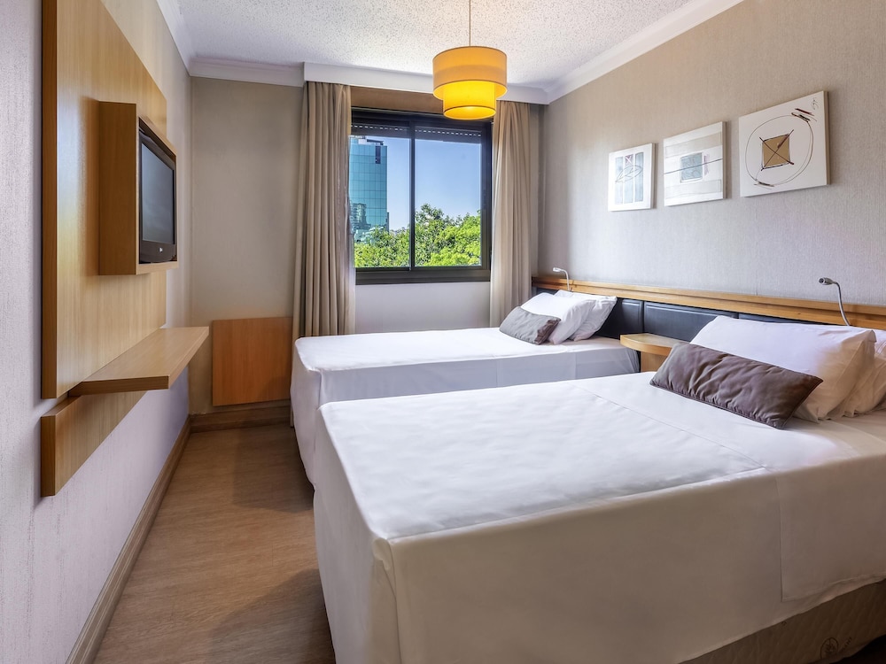 Apartamento Superior con 2 camas individuales del hotel Manhattan Porto Alegre By Mercure
