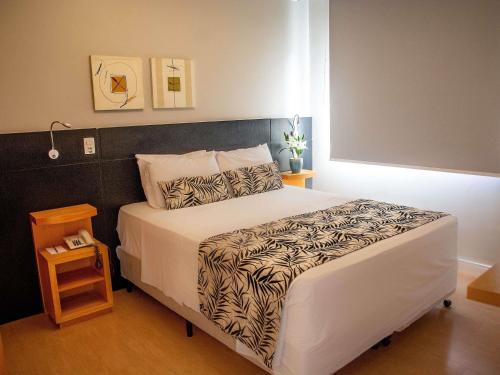 Apartamento Balcón o Terraza Superior 1 habitación 1 Cama doble del hotel Manhattan Porto Alegre By Mercure. Foto 5