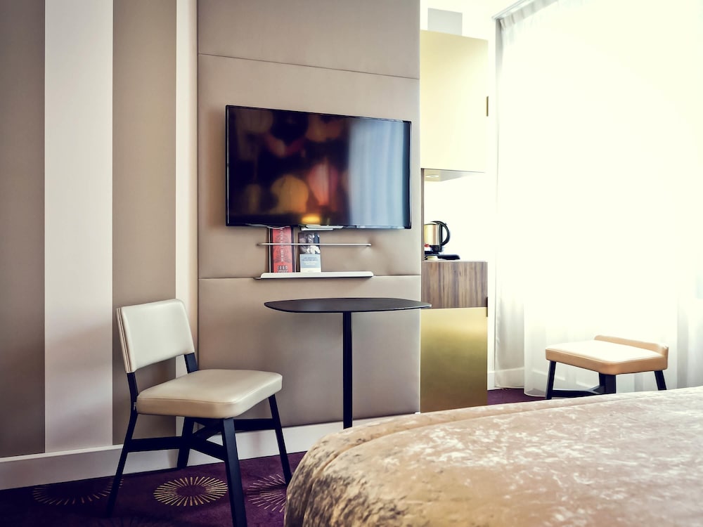 Habitación Classic con dos camas individuales del hotel Mercure Lyon Centre Plaza République. Foto 4