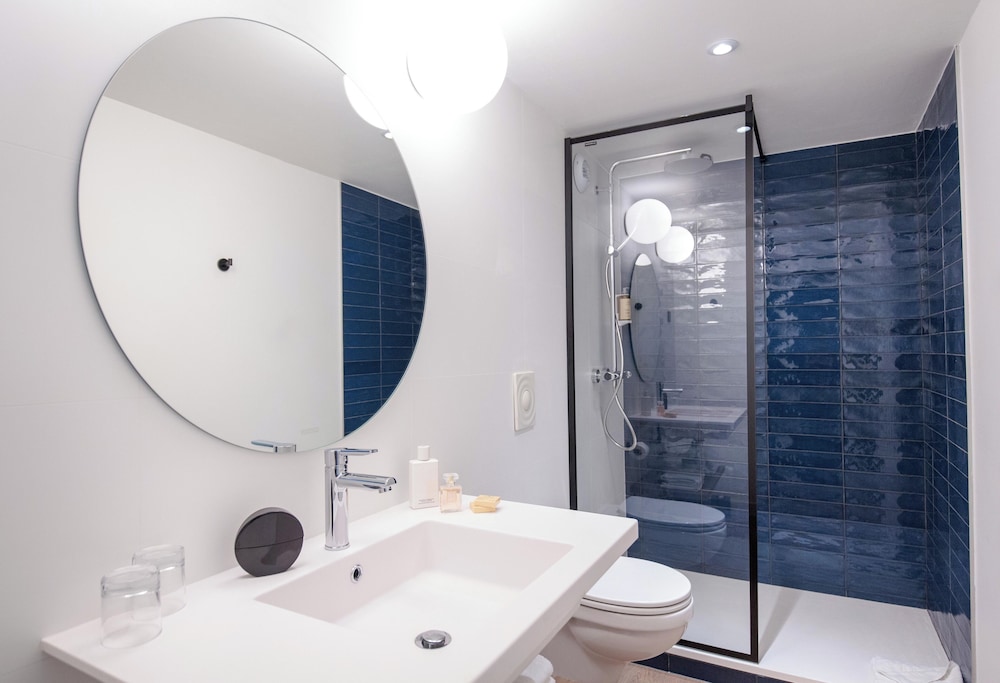 Habitación estándar, 1 cama doble del hotel Mercure Marseille Centre Bompard La Corniche. Foto 3