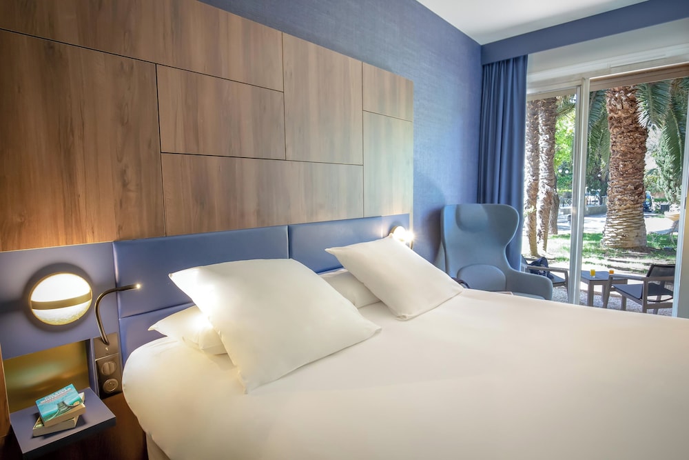 Habitación estándar, 1 cama doble del hotel Mercure Marseille Centre Bompard La Corniche. Foto 4