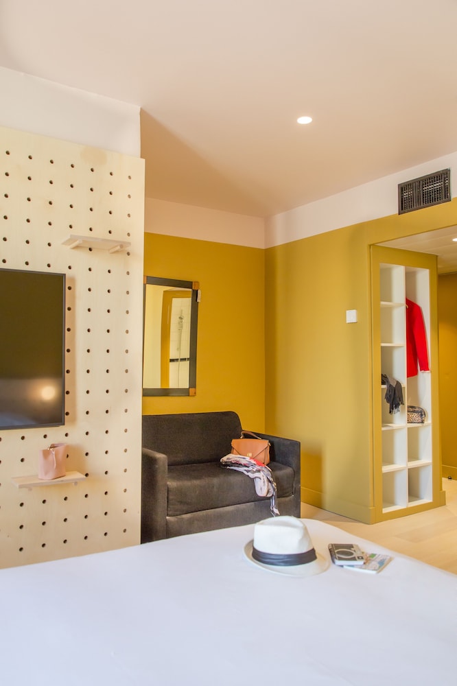 Habitación Pop con cama doble del hotel Greet Marseille Centre St Charles. Foto 3