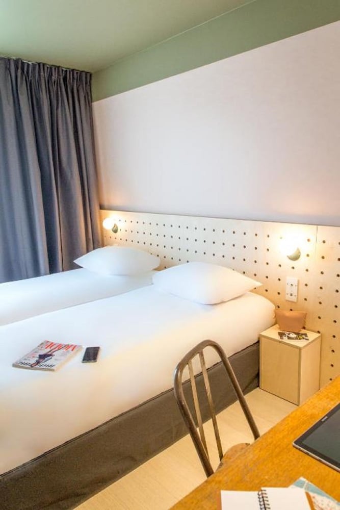 Habitación Pop con 2 camas individuales del hotel Greet Marseille Centre St Charles. Foto 1