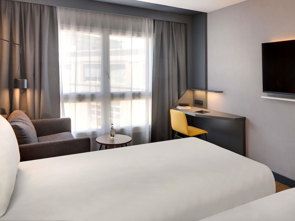 Habitación estándar para no fumadores con dos camas individuales del hotel Mercure Montpellier Centre Antigone. Foto 3