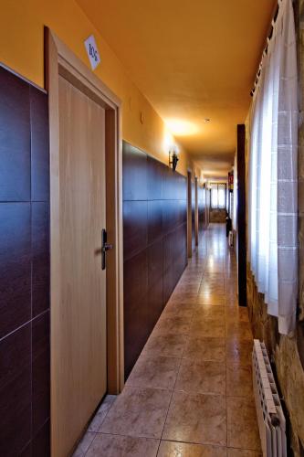 Habitación Doble Económica del hotel Doña Blanca. Foto 2