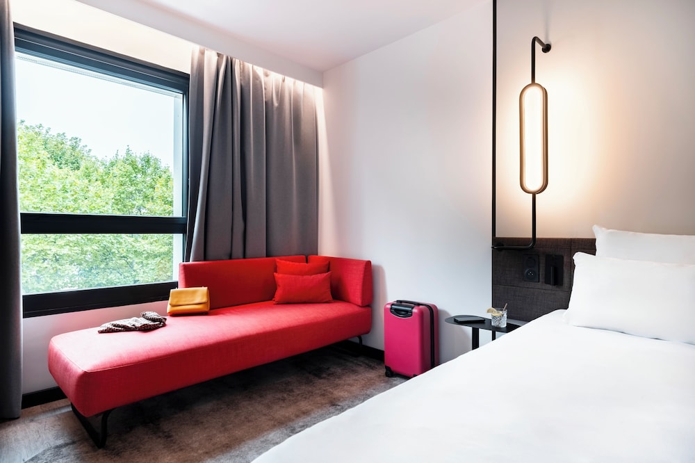 Habitación Estándar con 1 cama doble del hotel Novotel Atria Nimes Centre. Foto 1