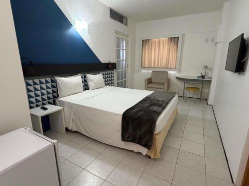 HABITACIÓN ESTÁNDAR ADAPTADA CON 1 CAMA DOBLE del hotel Ibis Budget Salvador. Foto 2