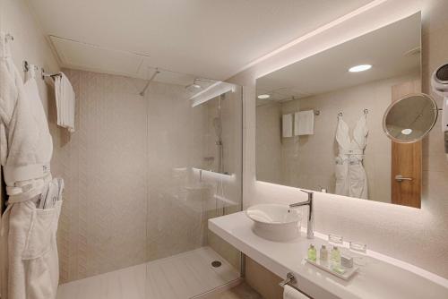 Suite Junior del hotel Nh Nice. Foto 3