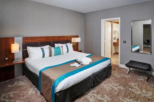 Habitación Estándar con cama extragrande - Planta alta del hotel Holiday Inn Nice, An Ihg. Foto 3